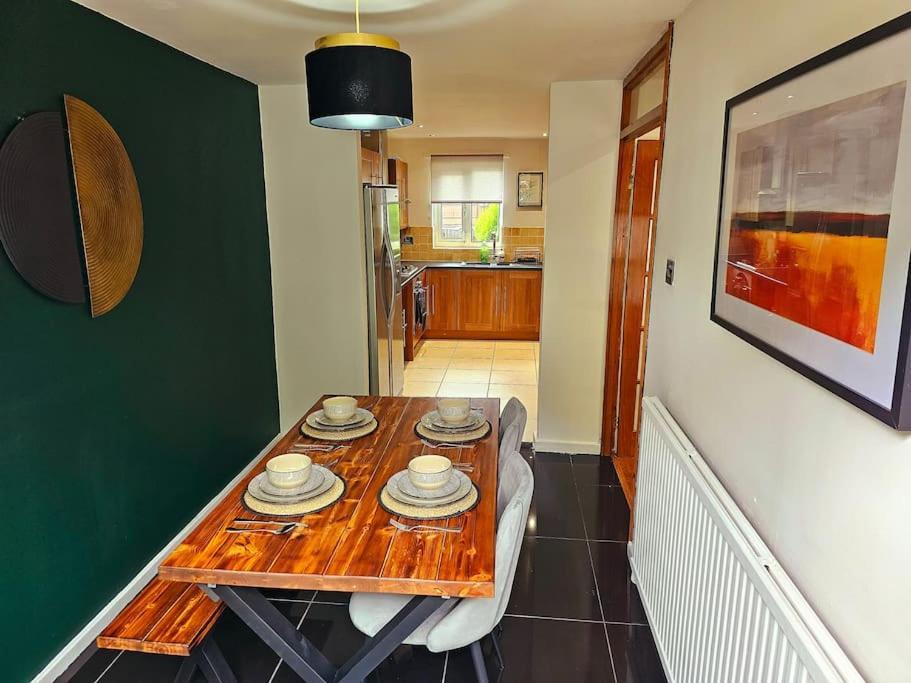 Homebird Property - Buckton House Leeds  Esterno foto